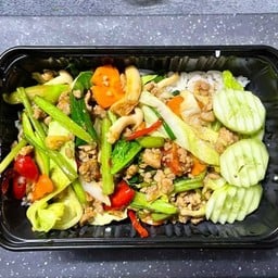 ข้าวราดผัดผักรวม