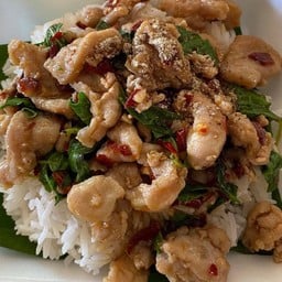 ข้าวมันไก่ต้ม ไก่ทอด -