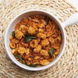 น้ำพริกแคบหมูจิ๋วแม่พลอย