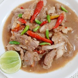 หมูผัดกะปิ