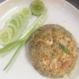 ข้าวผัดปู