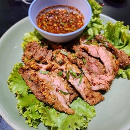 เสือร้องไห้(เนื้อวัวหมักแจ่วย่าง)
