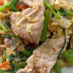 สุกี้หมูใส่ไข่(แห้ง)