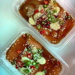 กุ้งดอง+แซลม่อนดองซีอิ้ว