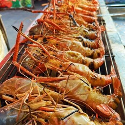 กุ้งเผาตัวใหญ่ กล่องใหญ่ 1 กิโล 12-16 ตัวต่อกล่อง
