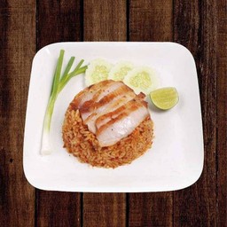 ข้าวคลุกน้ำพริกเผาคอหมูย่าง