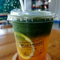 Blue House (บลูเฮ้าส์)