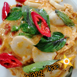 ข้าวห่อหมกกระทะลูกชิ้นปลา