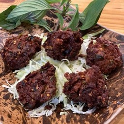 ลาบหมูทอดด