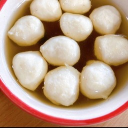 ลูกชิ้นลวก