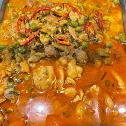 Naree Thai Food -นารีข้าวแกง เล้งแซ่บ