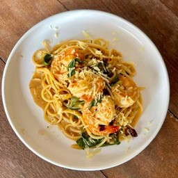 สปาเก็ตตี้ครีมซอสสไปซี่มันกุ้ง