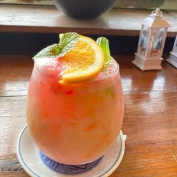 Yakult Mojito
