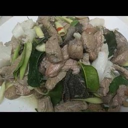 ลวกจิ้มเนื้อเครื่องในรวม