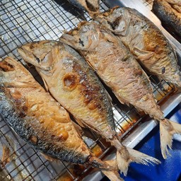 ปลาทูทอด 1ตัวกลาง