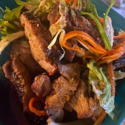 ยำหมูย่าง