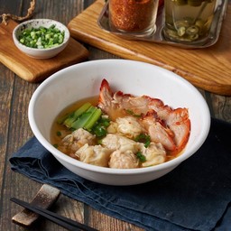 เกี๊ยวหมู หมูแดง