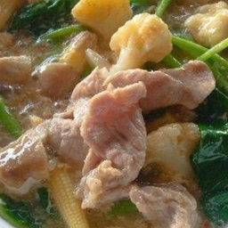 ราดหน้าหมูหมัก
