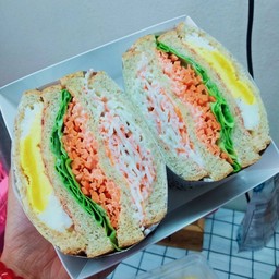 แซนวิชไข่ดาว+ปูอัด