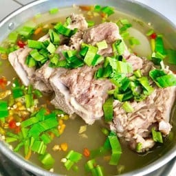 เล้งแซ่บ & ขาไก่ซุปเปอร์ By นายจ๊อบ