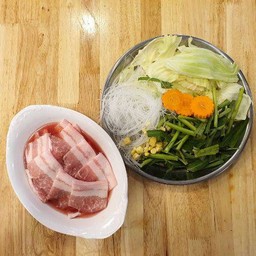 ชุดสามชั้นเลิฟเวอร์