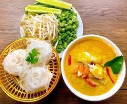 ขนมจีนน้ำยาปู