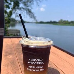 Iced Honey Lemon Espresso | กาแฟน้ำผึ้งมะนาว