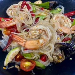 Small Noodles Salad With Cooked Shrimp, Fresh Shrimp (Fermented, Not Fermented)