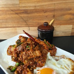 ข้าว+ผัดเผ็ดหมูกรอบ+ซุป