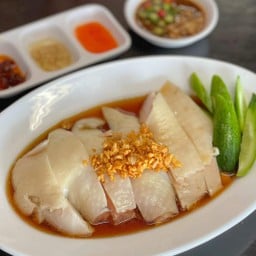 เซตข้าวมันไก่สิงคโปร์ต้าลี่