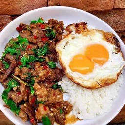ข้าวหมูทอดโคตรอิ่ม ข้าวปลาแกะพริกน้ำปลารสเด็ด