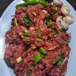 ก้อยเนื้อขมดิบ