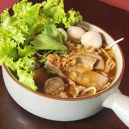 ฮ่องเต้หม้อดิน (หมูตุ๋น)