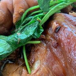 ข้าวขาหมู