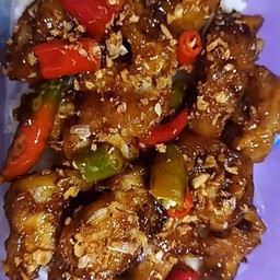ข้าวไก่กรอบพริกสด