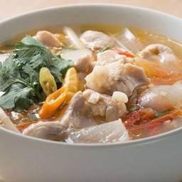 ต้มแซบหมูชิ้น