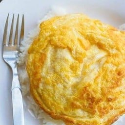 ข้าวไข่เจียว