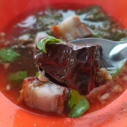 อาหารตามสั่ง ต้มเลือดหมู ก๋วยจั๊บ PT สีคิ้ว