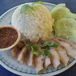 น้องออนิว ยำแซ่บ ตำนัว