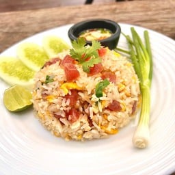 ข้าวผัดกุนเชียง