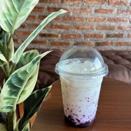 Blueberry Fresh Milk | นมสดบลูเบอร์รี