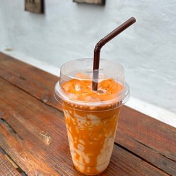 ชาไทยลาวา