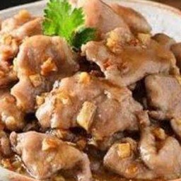 กับข้าวหมูกระเทียมพริกไทย