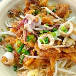 ฟินเว่อร์...ผัดไทย...หอยทอด(สี่แยกบางพลู)