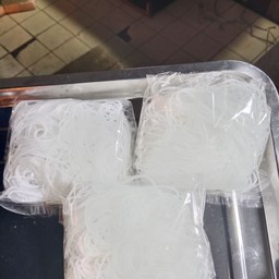 วุ้นเส้น