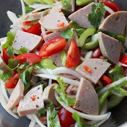 ยำหมูยอ