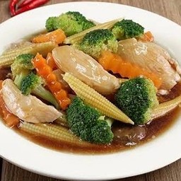 ผัดผักน้ำมันหอย