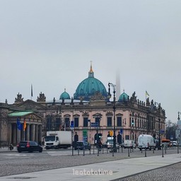 Schlossbrücke