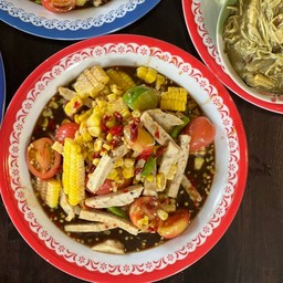 เหลาหมูยอ