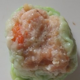 พองโต ติ่มซำ & ยำลูกชิ้น,ปลาหมึก